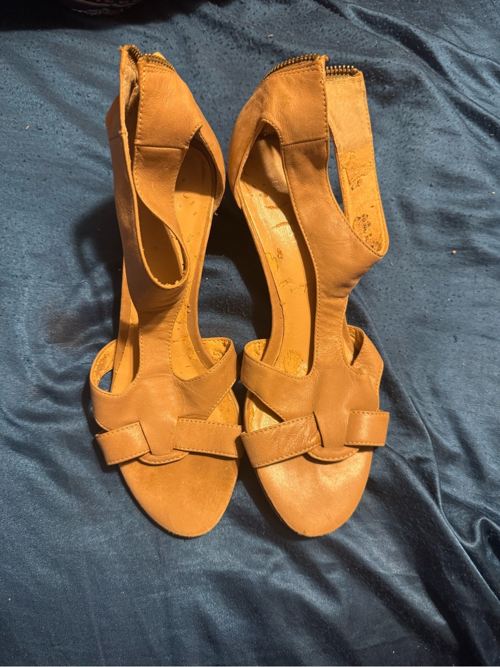 Women’s Nine West Size 7.5 Tan Open-Toe Heeled Sandals